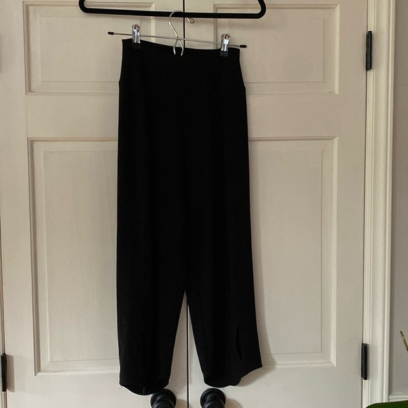 Sympli Icon Cocktail Stretch Cropped Pant Pull On Size 6 Narrow‎ Lantern Pants - Picture 4 of 14